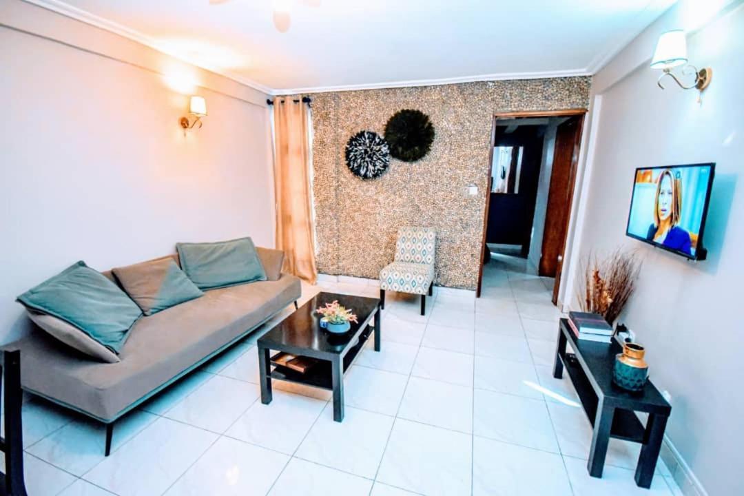 Stone House - Makepe, Douala Aparthotel Exterior photo