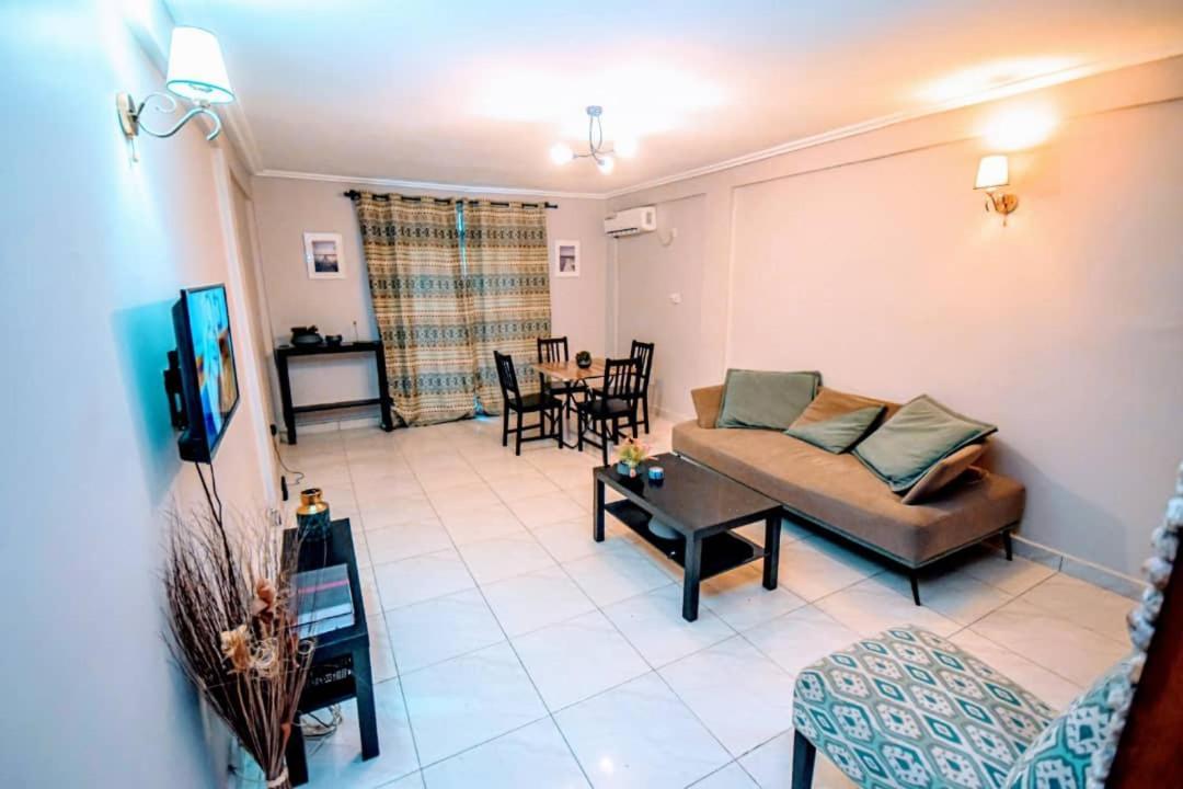 Stone House - Makepe, Douala Aparthotel Exterior photo